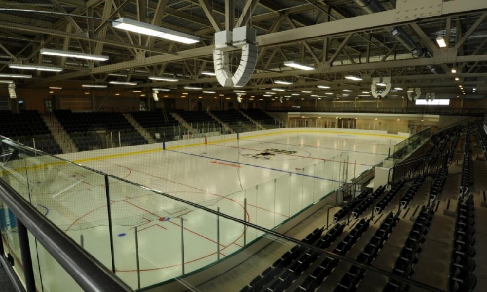 Interior of medium-sized hockey arena